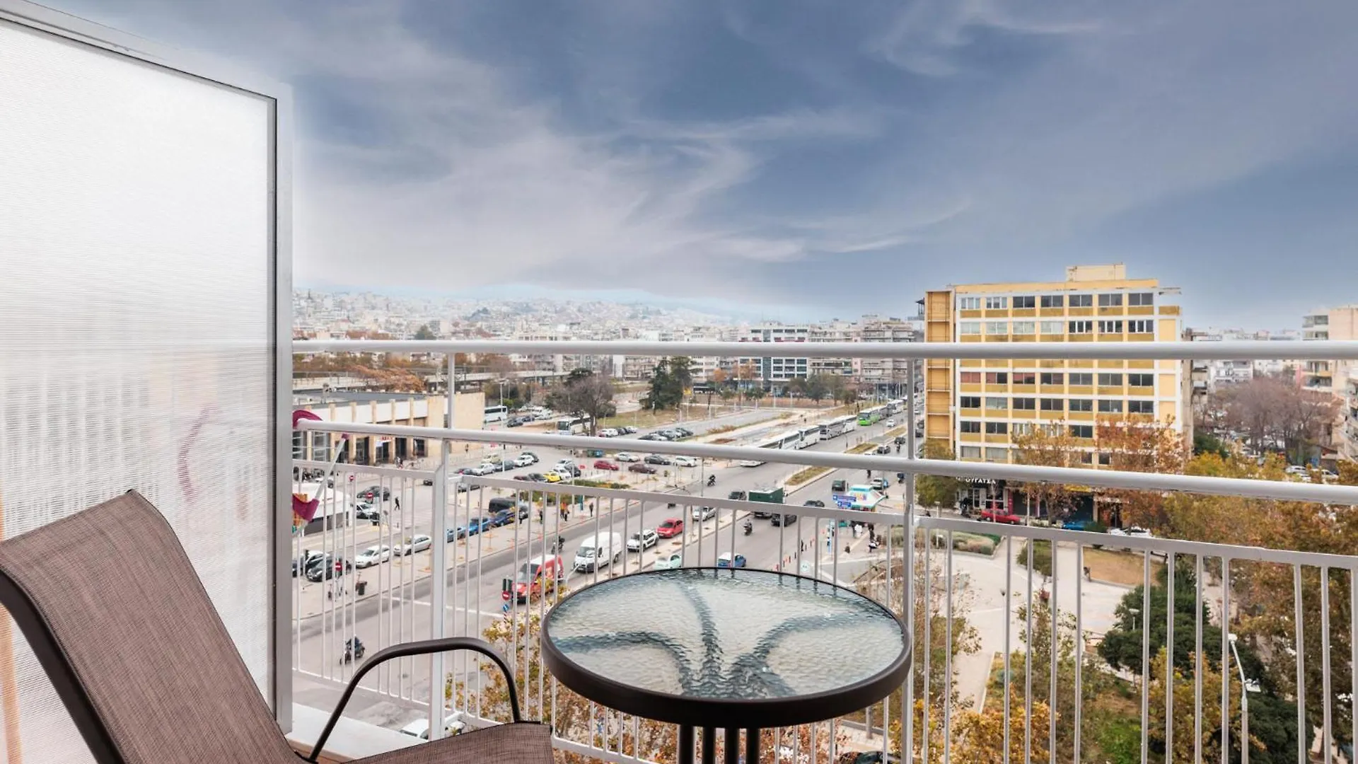 F & B Collection - Metro Urban Stays Θεσσαλονίκη 0*,