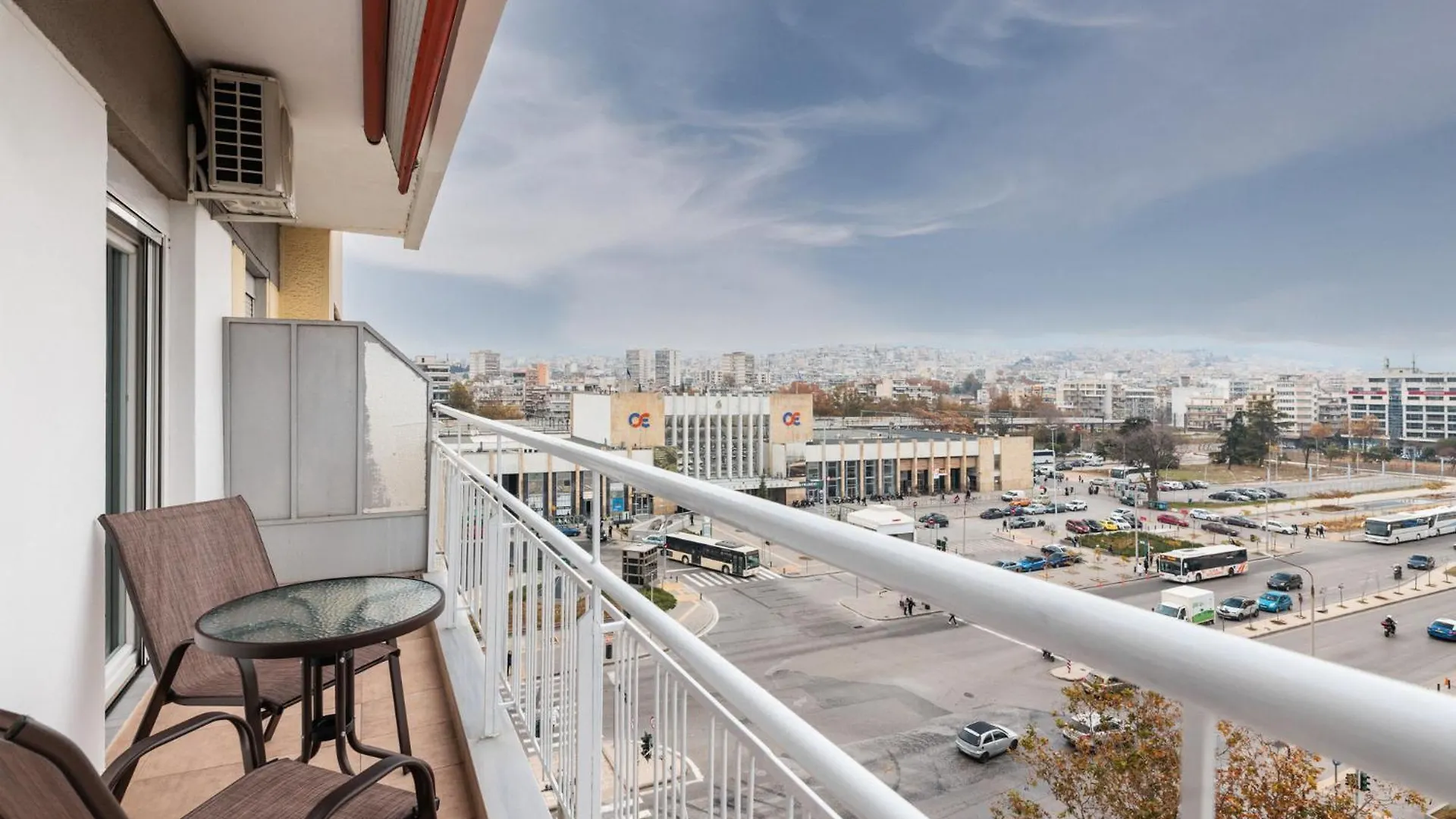 F & B Collection - Metro Urban Stays Thessaloniki