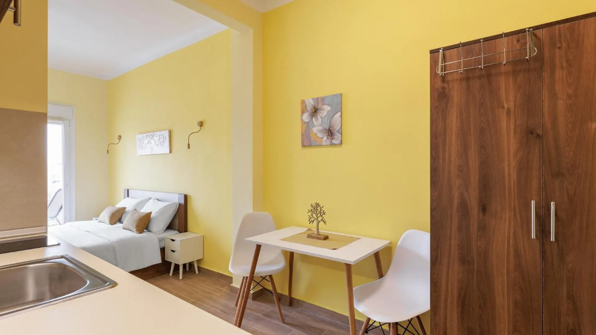 F & B Collection - Metro Urban Stays Szaloniki Apartman